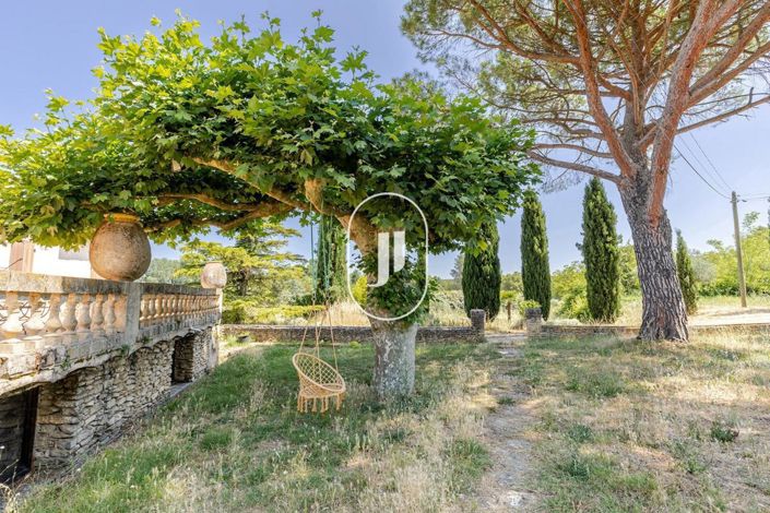 Image No.14-3 Bed House for sale