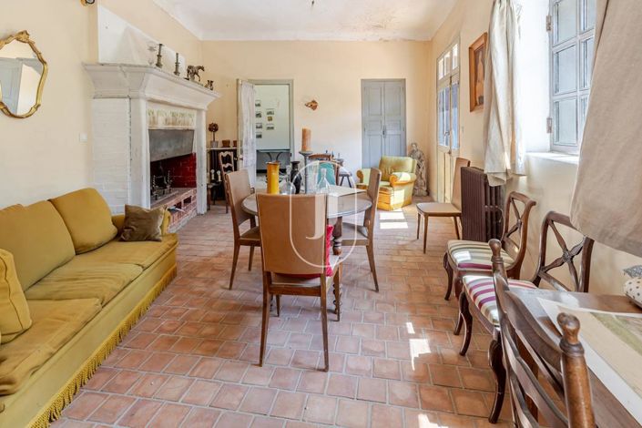 Image No.5-3 Bed House for sale