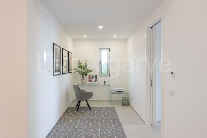 Image No.42-Maison de 5 chambres à vendre à Lagos