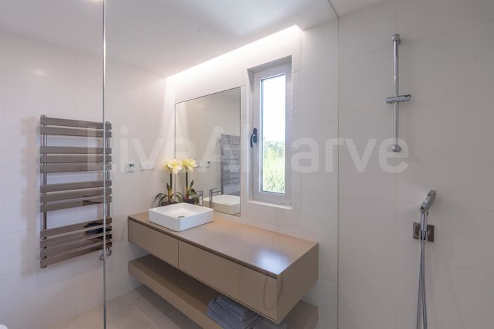 Image No.51-Maison de 5 chambres à vendre à Lagos