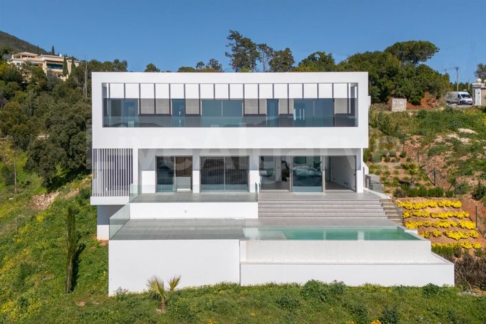 Image No.2-3 Bed House for sale