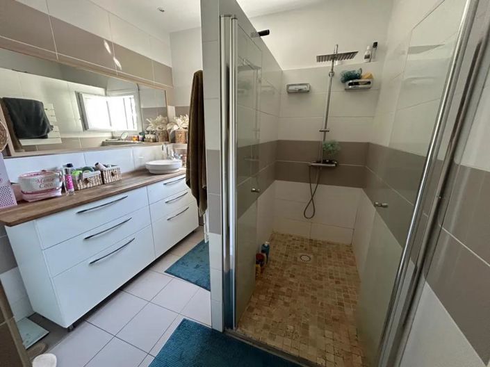 Image No.6-Maison de 4 chambres à vendre à Narbonne