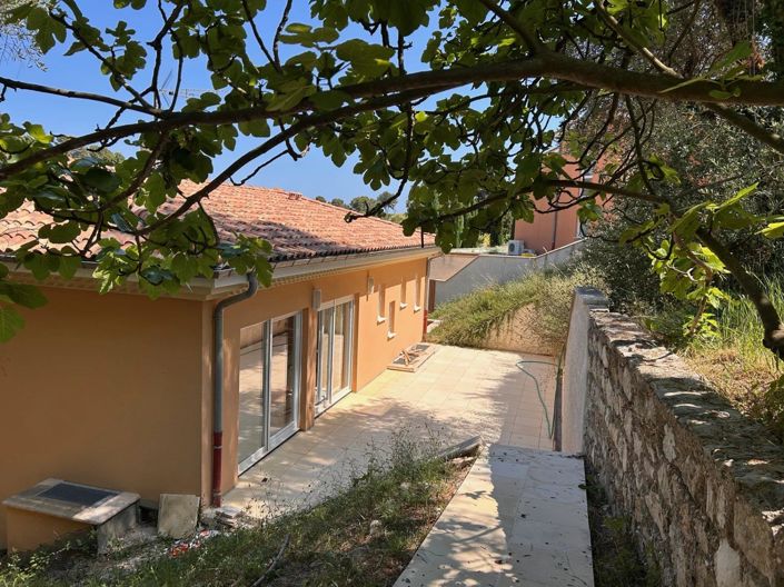 Image No.2-House for sale