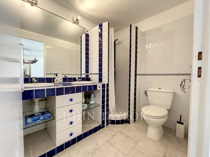 Image No.13-5 Bed Apartment for sale