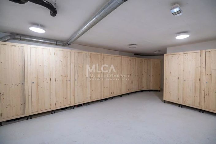 Image No.12-3 Bed Apartment for sale