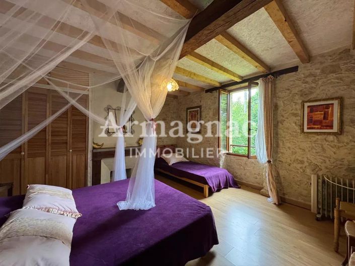 Image No.13-5 Bed House for sale