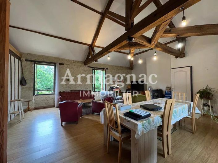 Image No.3-5 Bed House for sale