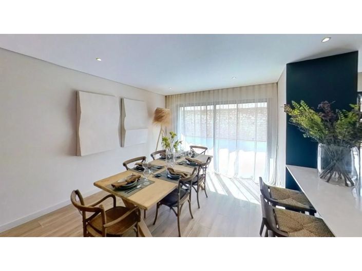 Image No.32-2 Bed Apartment for sale