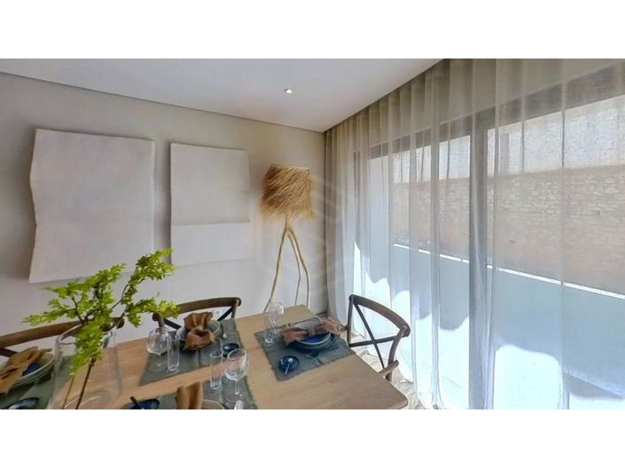 Image No.28-2 Bed Apartment for sale