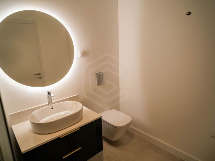 Image No.15-2 Bed Apartment for sale