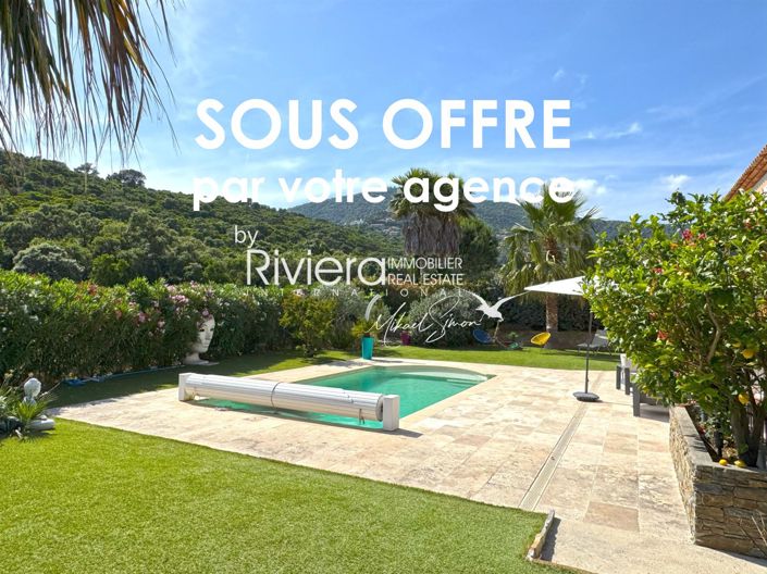 Image No.1-5 Bed House for sale