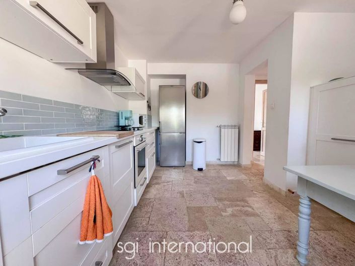 Image No.7-Maison de 4 chambres à vendre à Sainte-Maxime