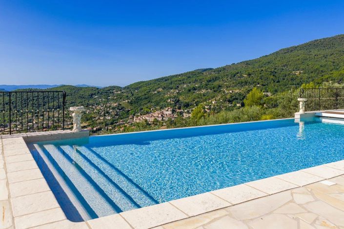 Image No.2-Maison de 3 chambres à vendre à Seillans