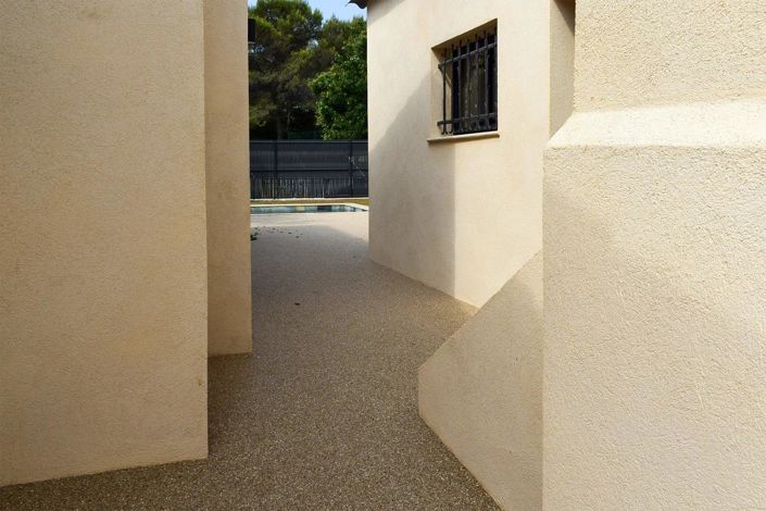 Image No.31-3 Bed House for sale