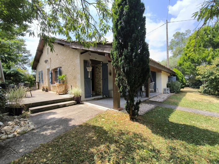 Image No.1-4 Bed House for sale