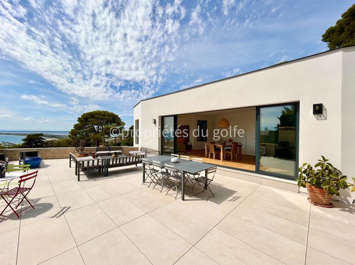 Image No.15-4 Bed House for sale