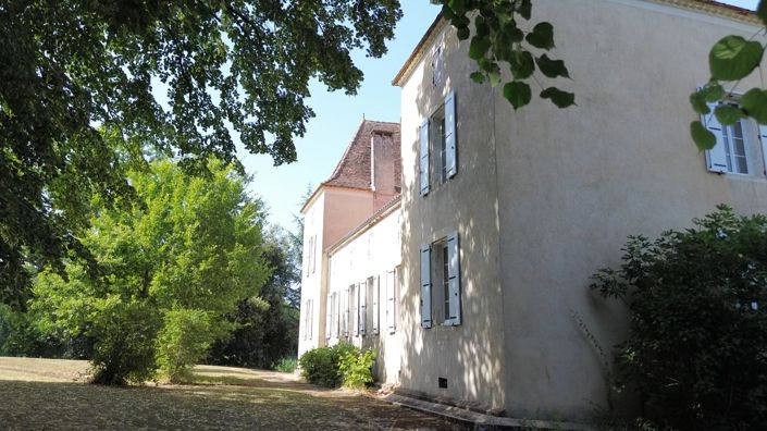 Image No.4-Propriété de 15 chambres à vendre à Trémons