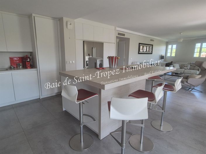 Image No.5-3 Bed Apartment for sale