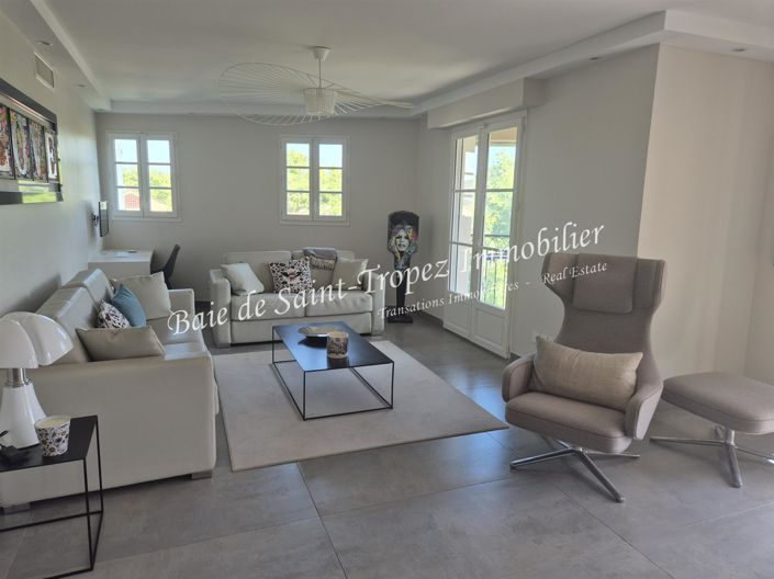 Image No.8-3 Bed Apartment for sale