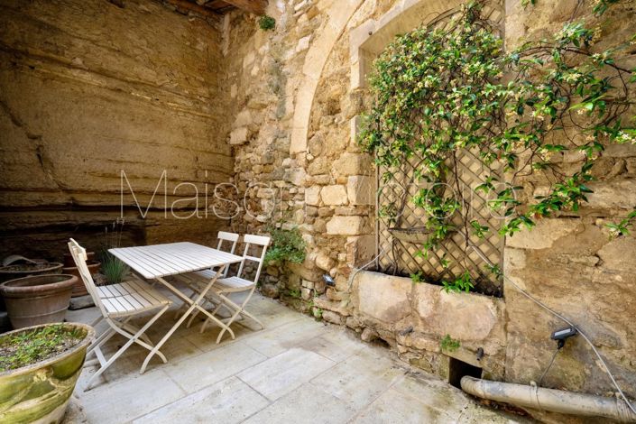 Image No.2-Maison de 3 chambres à vendre à Ménerbes