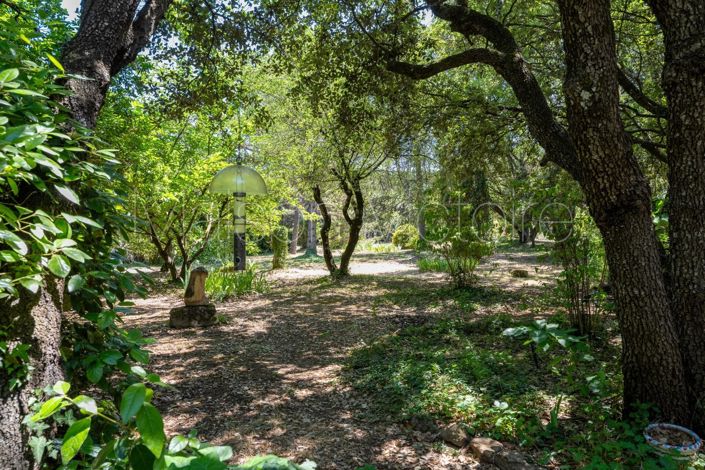 Image No.10-4 Bed House for sale