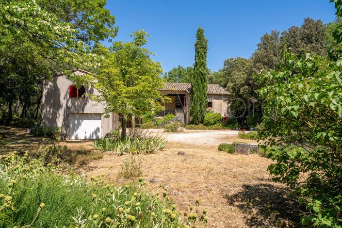 Image No.2-4 Bed House for sale