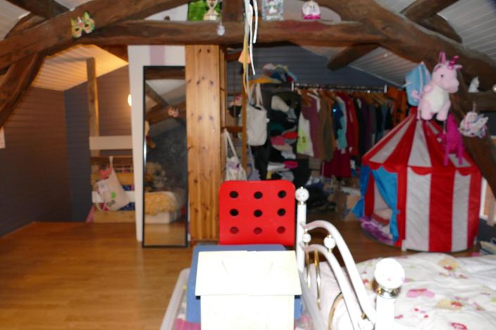 Image No.5-1 Bed House for sale