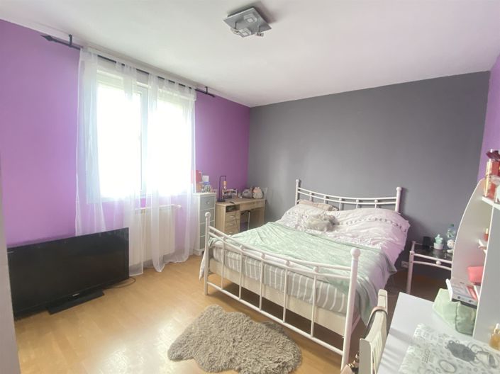 Image No.13-5 Bed House for sale