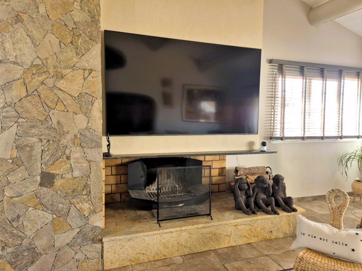 Image No.10-7 Bed House for sale