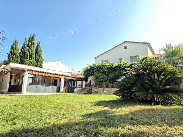 Image No.33-7 Bed House for sale