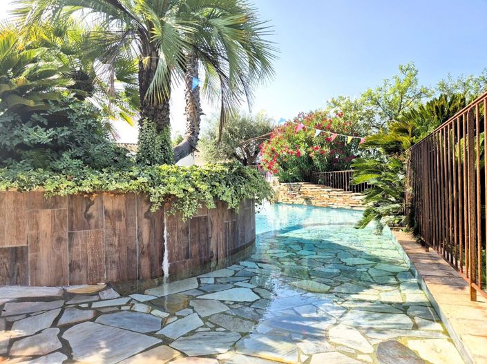 Image No.37-7 Bed House for sale