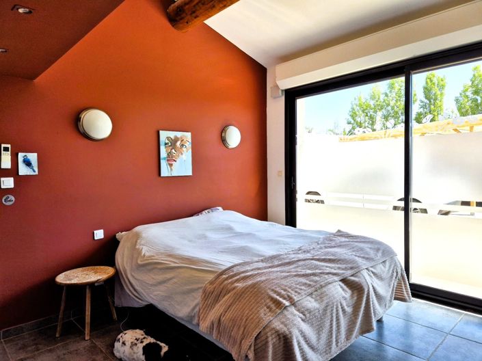 Image No.46-7 Bed House for sale