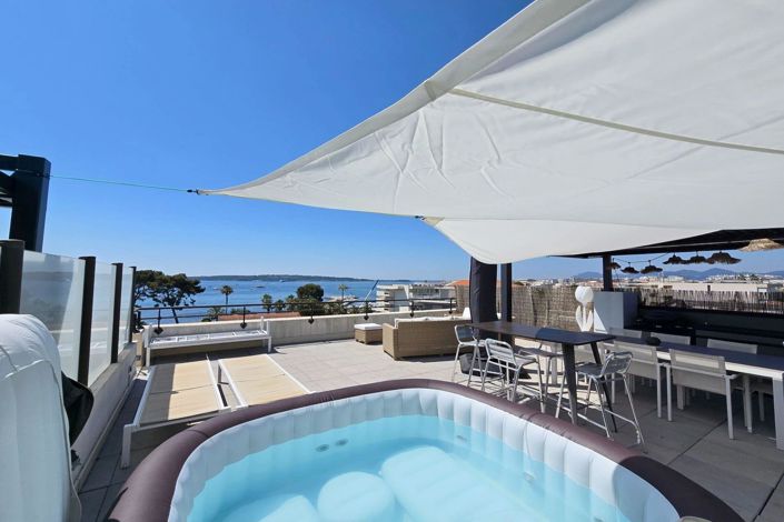 Image No.1-Appartement de 2 chambres à vendre à Cannes