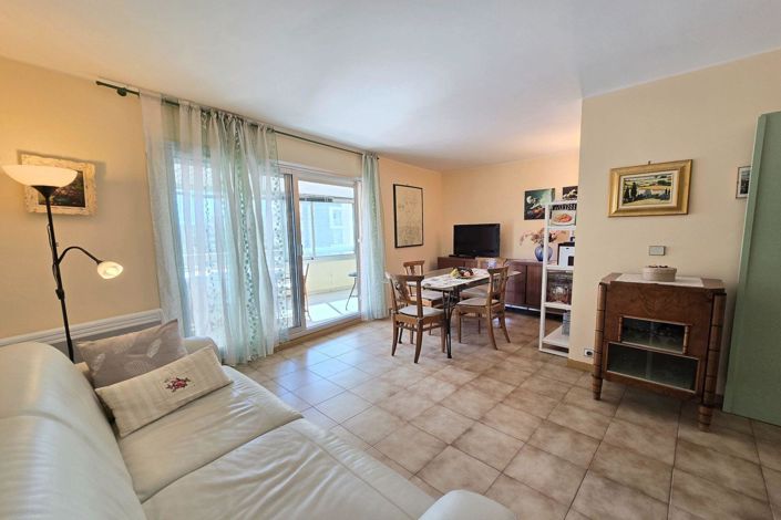 Image No.3-Appartement de 1 chambre à vendre à Cannes