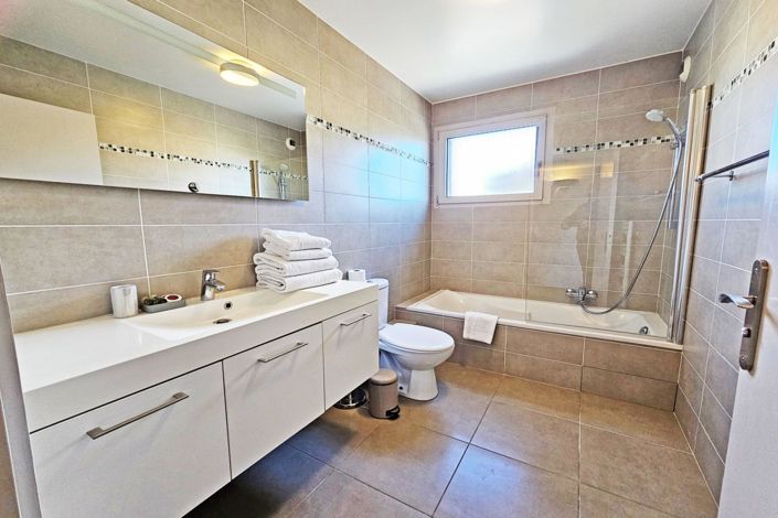 Image No.5-Appartement de 2 chambres à vendre à Cannes