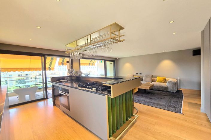 Image No.7-2 Bed Apartment for sale