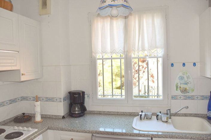 Image No.9-2 Bed Apartment for sale