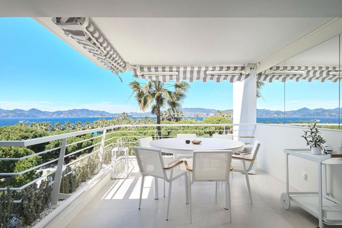 Image No.1-3 Bed Apartment for sale