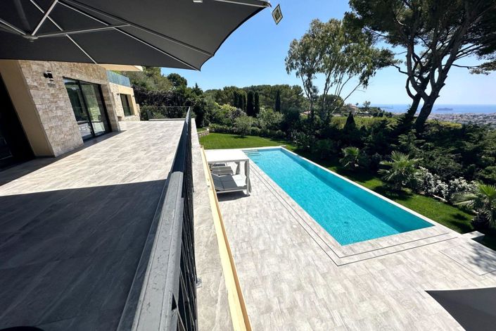 Image No.12-6 Bed House for sale