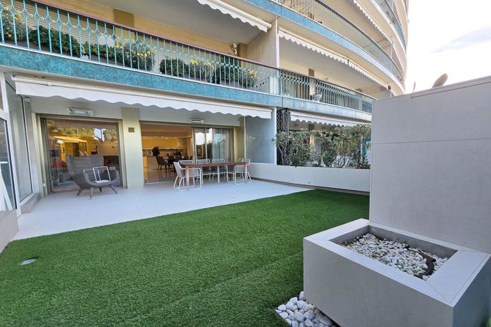 Image No.9-Appartement de 2 chambres à vendre à Cannes