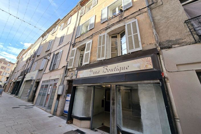 Image No.3-3 Bed Apartment for sale