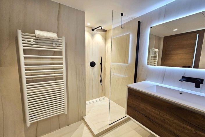 Image No.15-3 Bed Apartment for sale