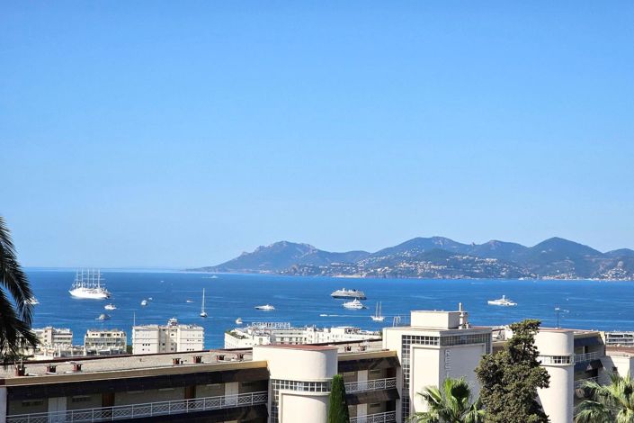 Image No.17-3 Bed Apartment for sale