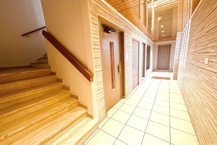 Image No.19-2 Bed Apartment for sale