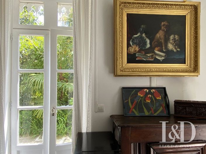 Image No.12-10 Bed House for sale