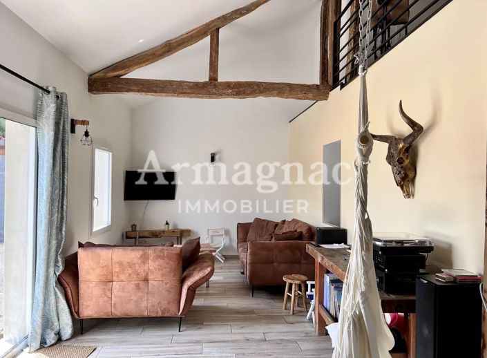 Image No.11-3 Bed House for sale