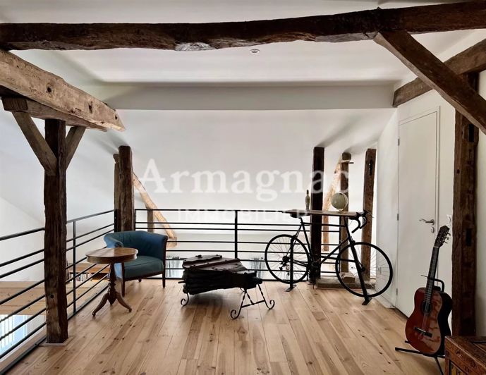 Image No.15-3 Bed House for sale