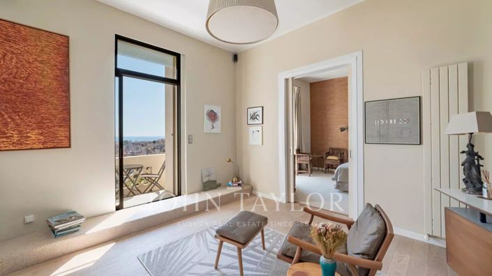 Image No.11-3 Bed Apartment for sale