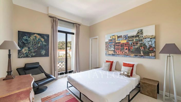 Image No.9-3 Bed Apartment for sale