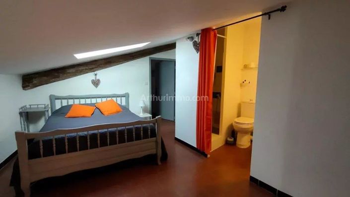 Image No.10-4 Bed House for sale